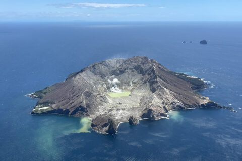 White Island Flights - White Island Scenic Flights